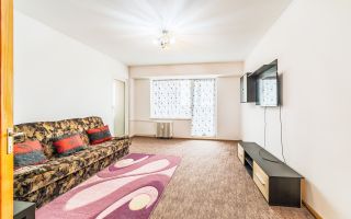 VÂNDUT!!! Apartament spațios cu 3 camere, zona Polivalentă - Poză 1