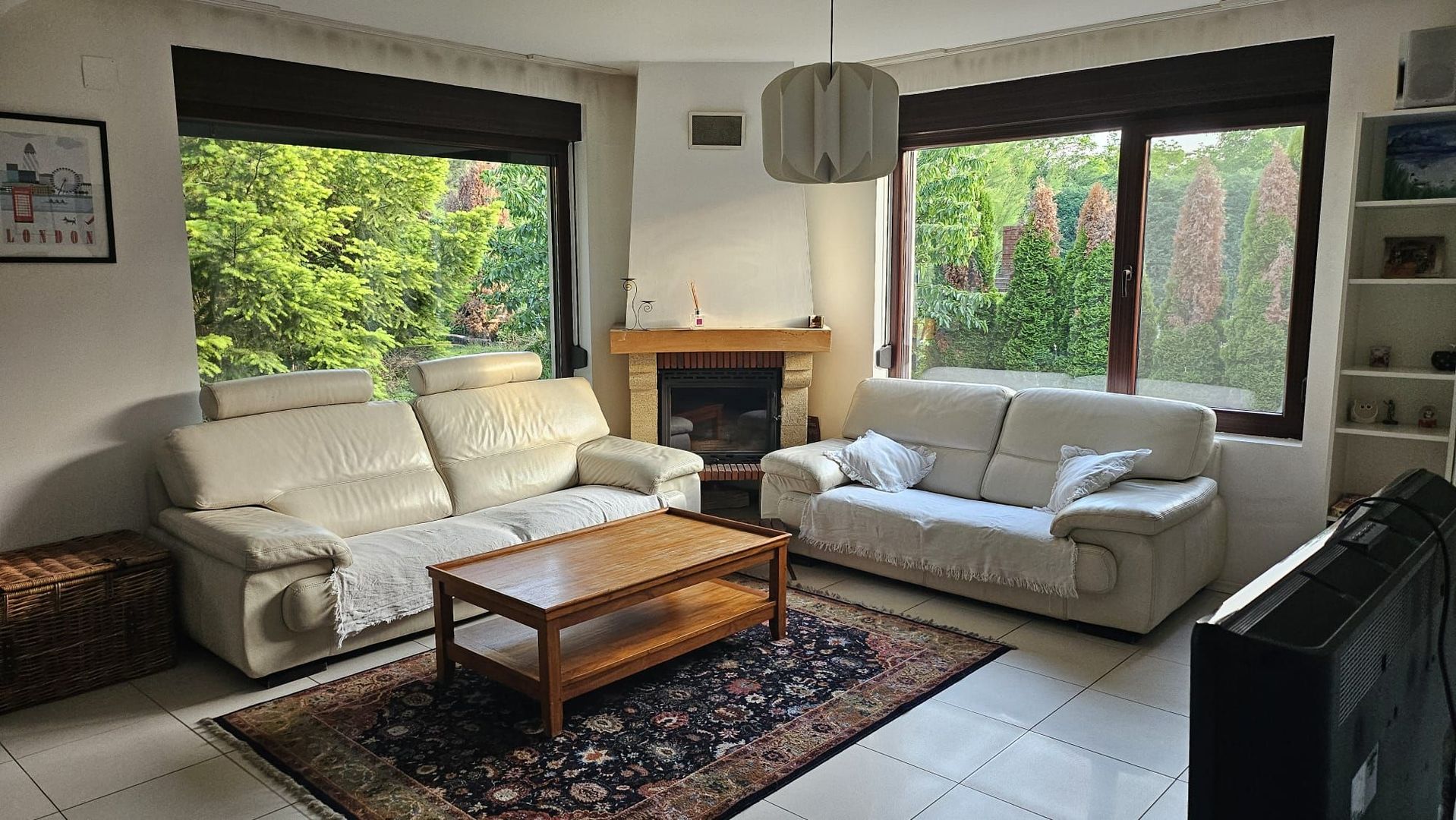 Vila 8 camere Dascalu - Poză 1