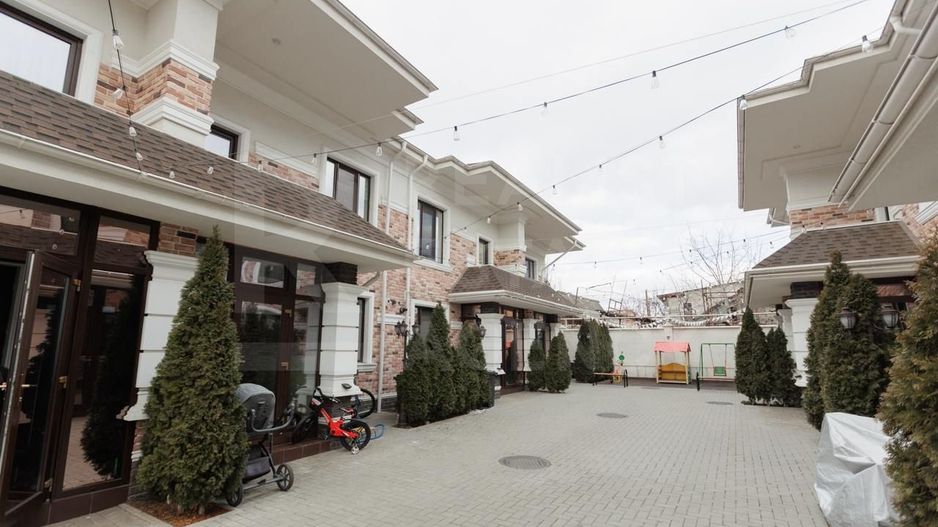 Chirie, casă, 4 camere, strada Melestiu, Centru - Poză 23