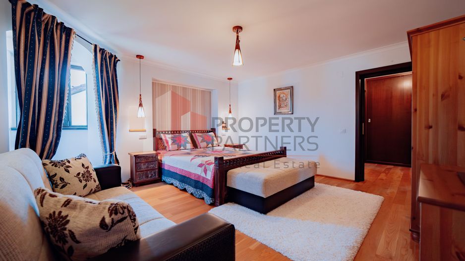 Proprietate de lux în Ghimbav, la doar 10 minute de Brașov - Poză 21