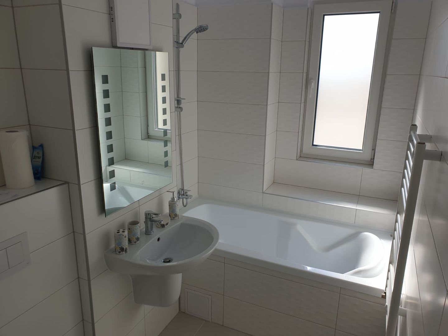 Apartament cochet I Loc parcare inclus I Zona Aradului - Poză 12