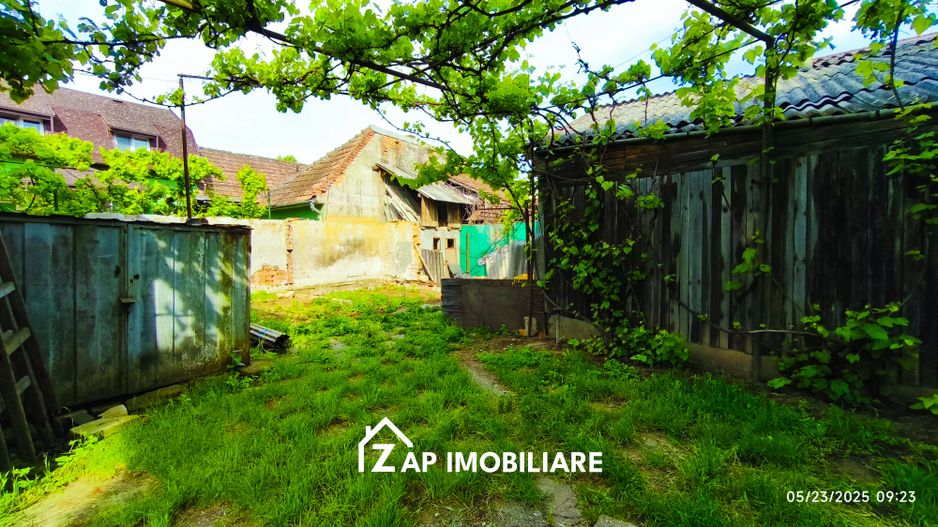 Ap 2 camere 74 mp - cu garaj si curte proprie 300 mp - Budiului - Poză 16
