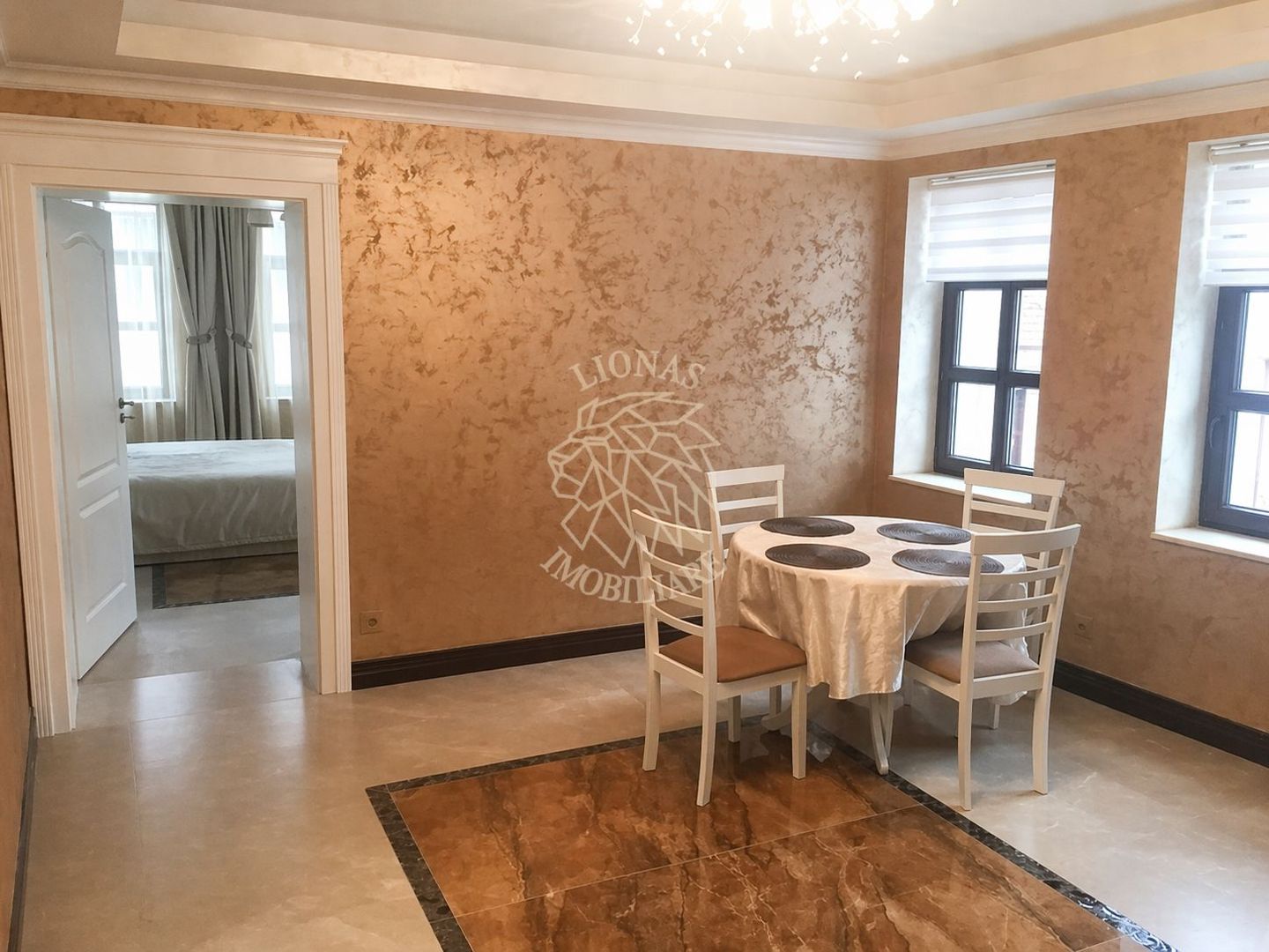 Apartament de Lux 3 camere 83 mp-etaj 1-parcare-balcon-Ultracentral - Poză 4