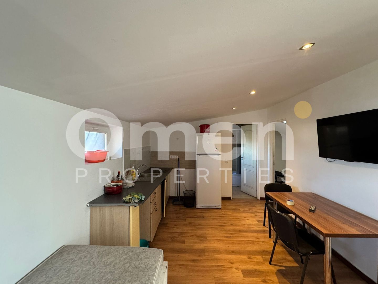 Apartament 3 camere de închiriat | zona Mărul de Aur | mansardă | - Poză 1