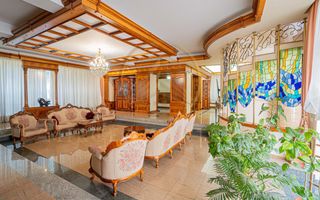 Ultracentral -Cladire impozanta  D+P+2E. - Poză 5