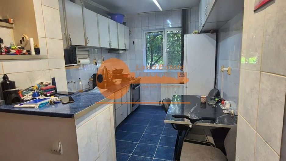 Apartament cu 3 camere la 6 minute distanta de Metrou Apărătorii Patriei - Poză 6