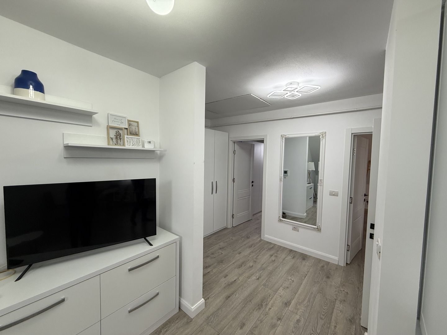 Apartament 3 camere | Zona centrala Radauti | Decomandat - Poză 4
