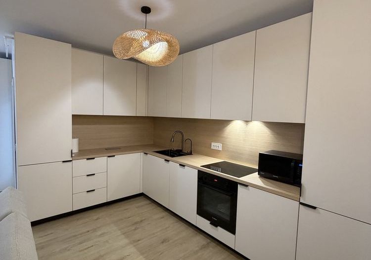 Prima inchiriere 3 camere Prima Vista + loc subteran inclus - Poză 1