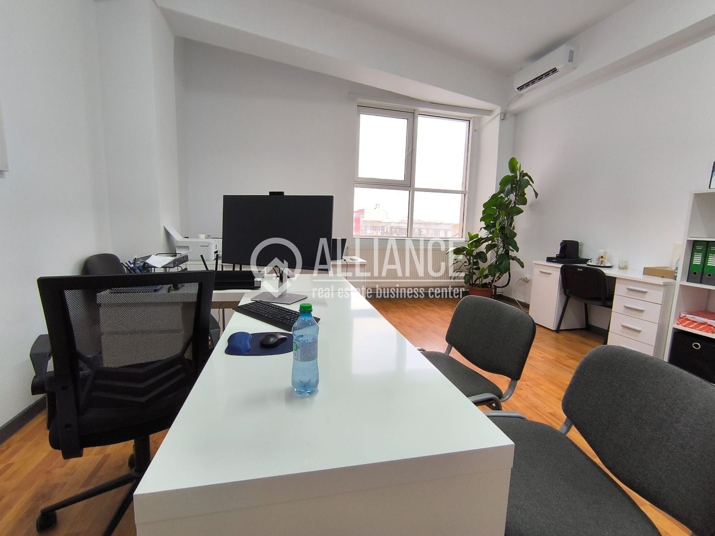 CENTRU TOMIS MALL- Birouri  luminoase cu cheltuieli incluse ! - Poză 2