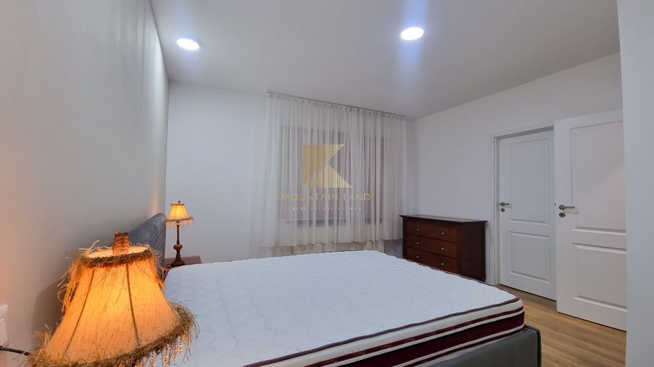 Casa cu 3 camere, curte proprie, renovata complet, Astra - Poză 12