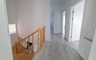 Casă individuală în Otopeni, construcție 2022, mobilată și utilată - Poză 6