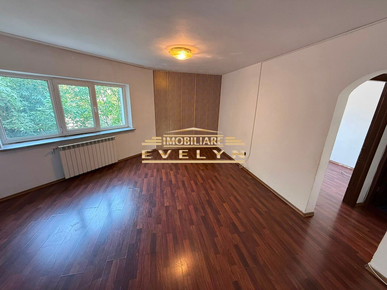 Apartament 3 camere – Strada Săvenilor | Etaj 2 | De închiriat sau vânzare - Poză 2