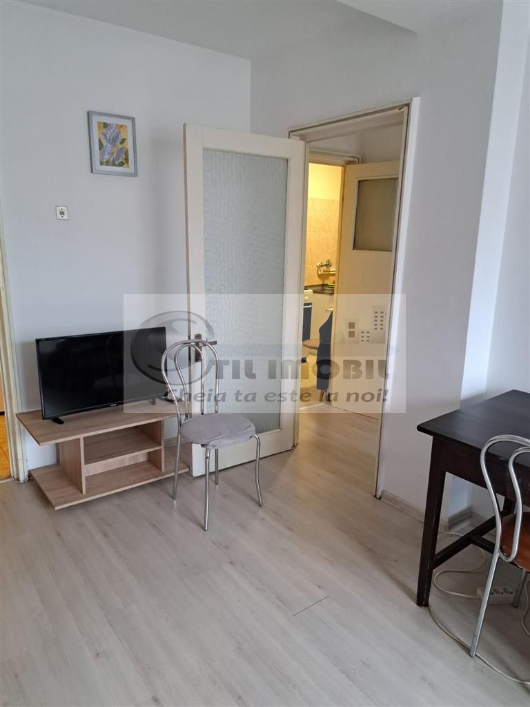 Apartament 2 Camere PIATA UNIRII - 450 euro - Poză 3