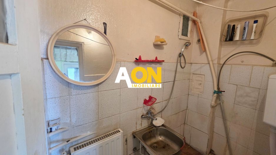 Casă veche cu 3 camere, 259 mp teren, la asfalt, zona Prefectura - Poză 6