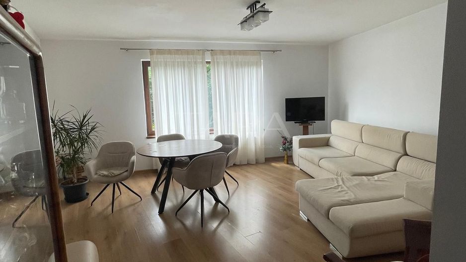 EXCLUSIVITATE. Confortul unei case. Eleganța unui apartament. - Poză 2