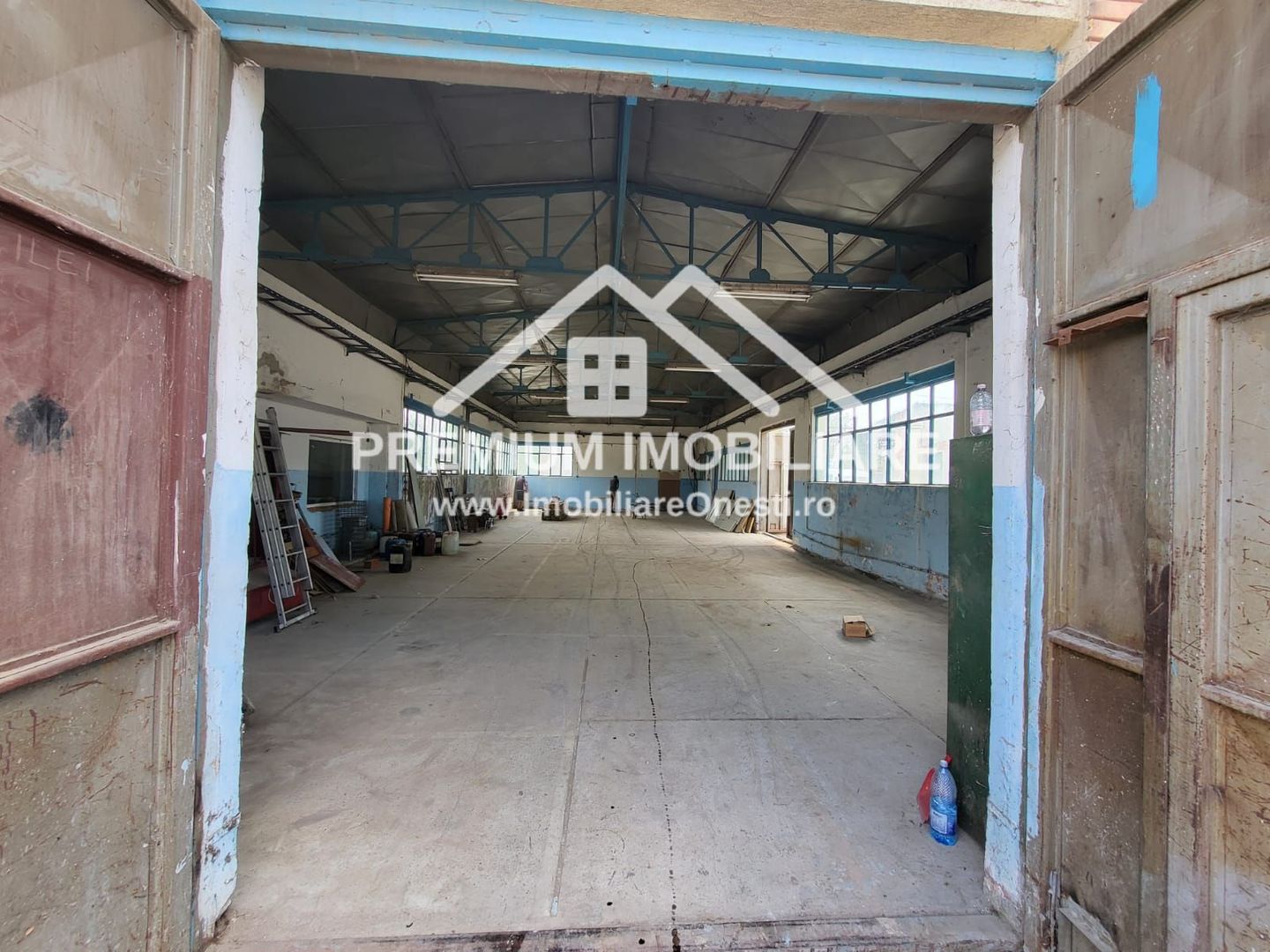 HALĂ INDUSTRIALĂ DE VÂNZARE - Poză 2