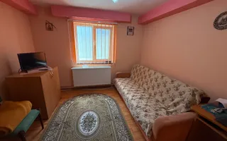 Vila construită in 2010 - P+1+pod - S=236 mp și curte 238 mp Campina! - Poză 20