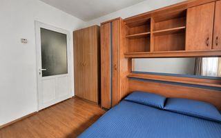 Apartament 3 camere spatios de vanzare în zona - Tractorul - Poză 4