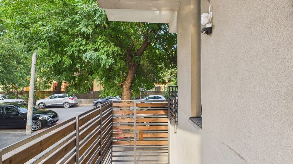 Apartament 3 camere de vanzare Damaroaia - Poză 12