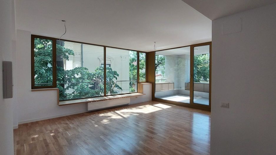 Apartament 4 camere cu gradina ultracentral zona Stirbei Voda - Poză 3