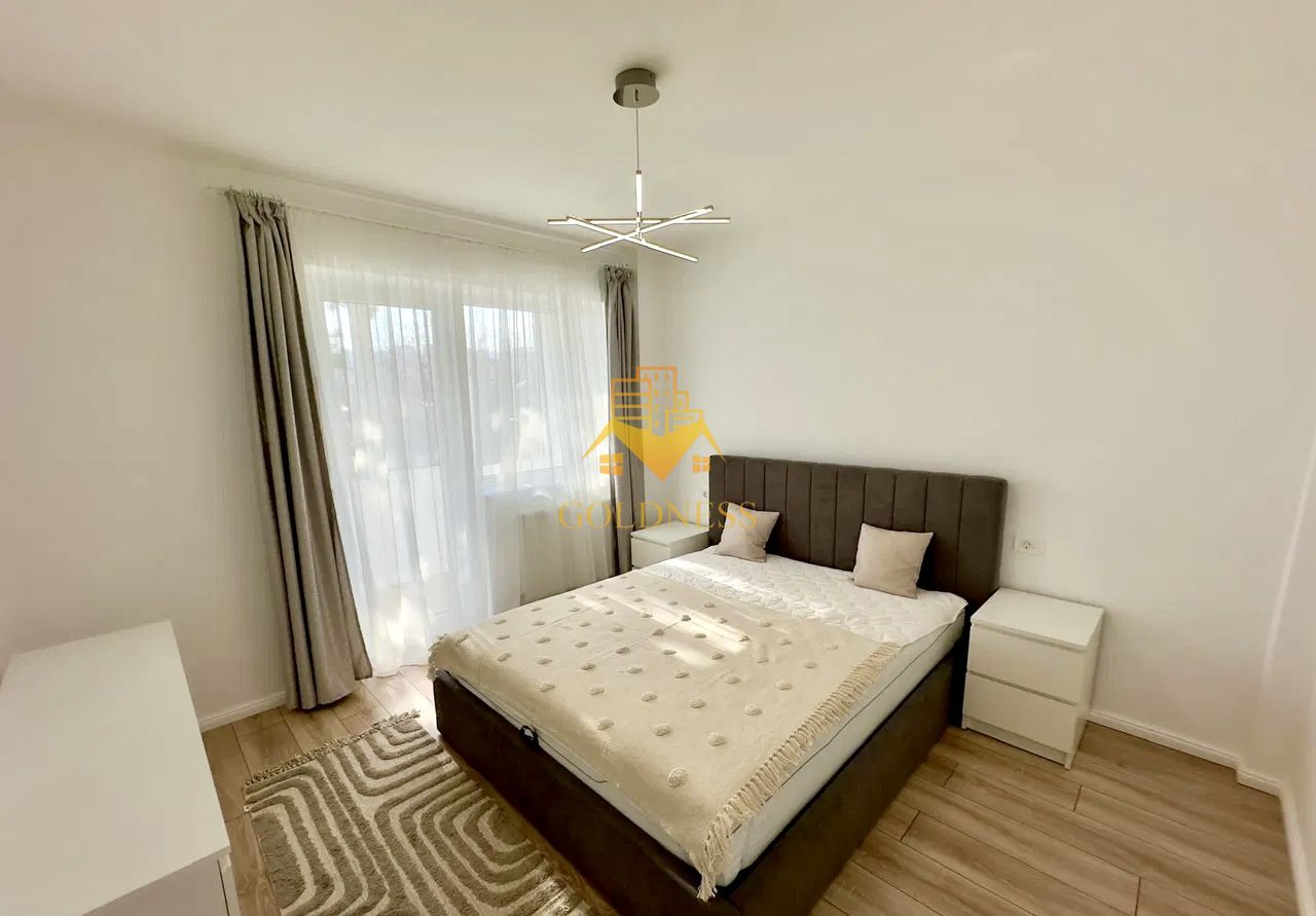 2 camere semidecomandate, Prima Inchiriere, Hotel Royal Gheorgheni - Poză 1