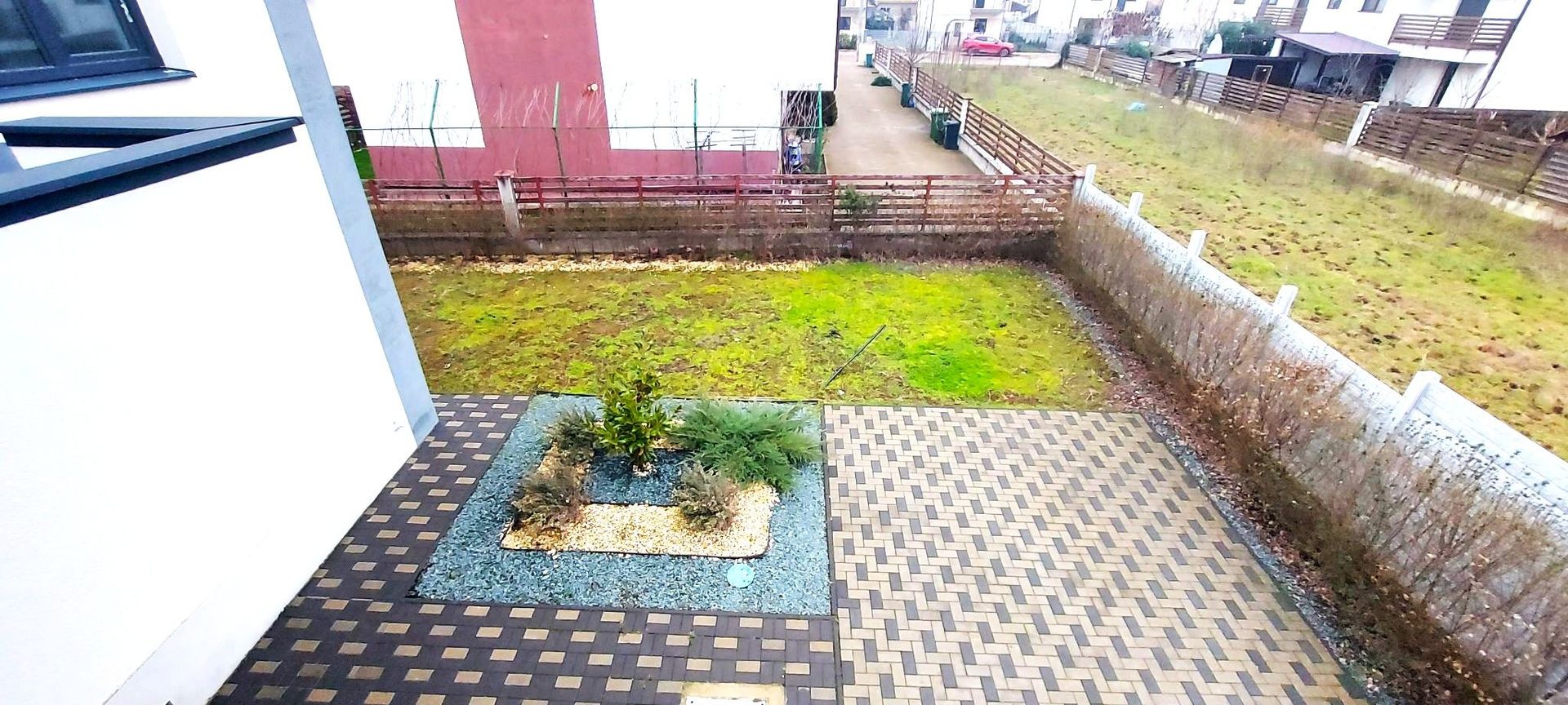 Casa de vanzare cu 5 camere Bragadiru | Complex modern | Curte 260 mp - Poză 3