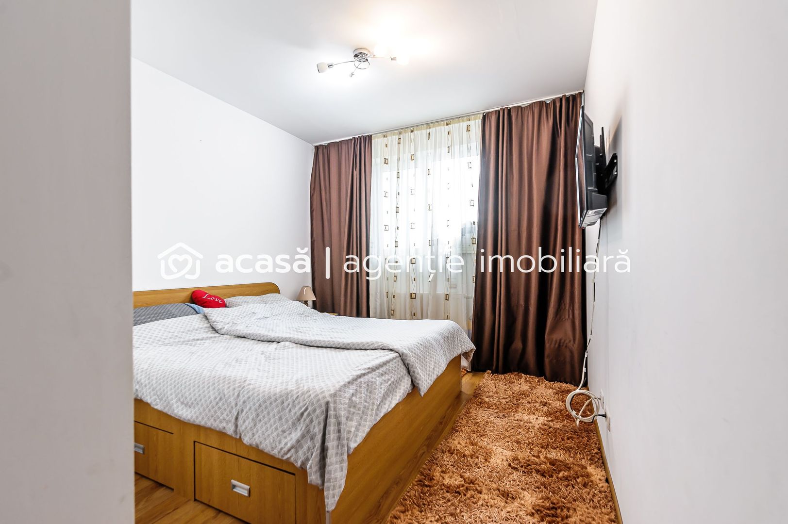Apartament modern cu 3 camere, Via Romana. Arad. - Poză 4