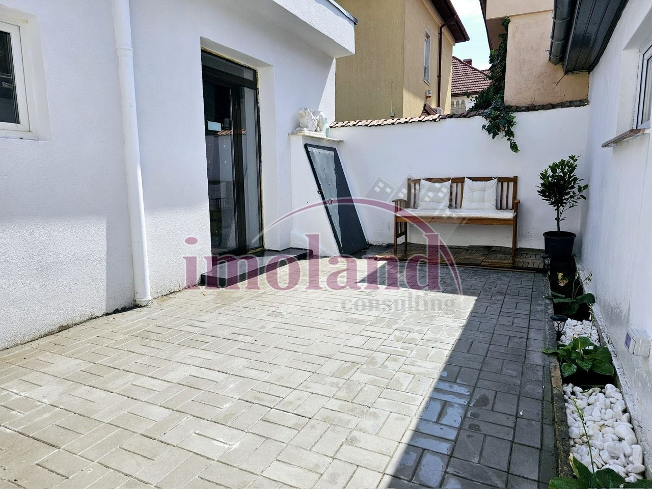 Vanzare - Imobil rar - renovat - Curte individuala - Floreasca - Schiță 22