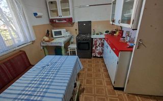 Apartament cu 3 camere | Zona garii | Salonta - Poză 3