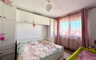 Apartament trei camere / Parcare / Zona Terra - Poză 1