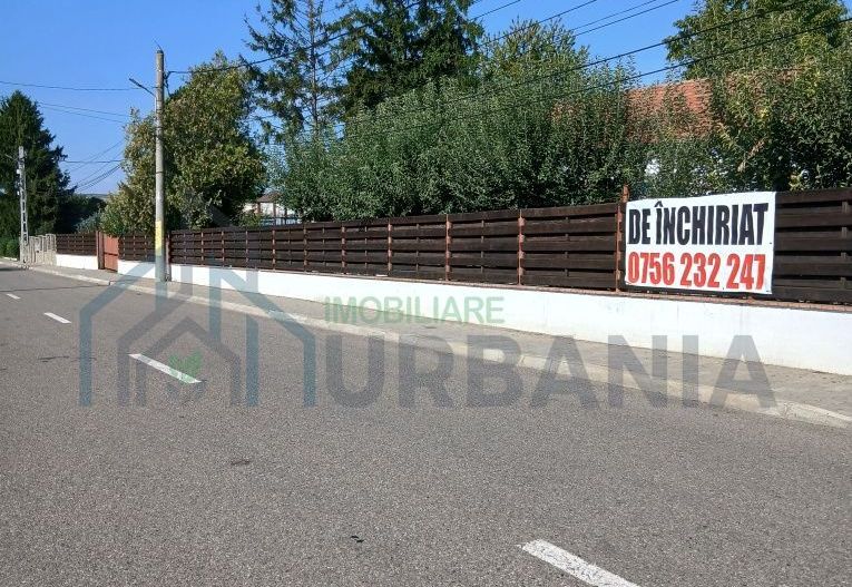 Spațiu de închiriat în Târgu Frumos, cu suprafață generoasă și curte interioară - Poză 1