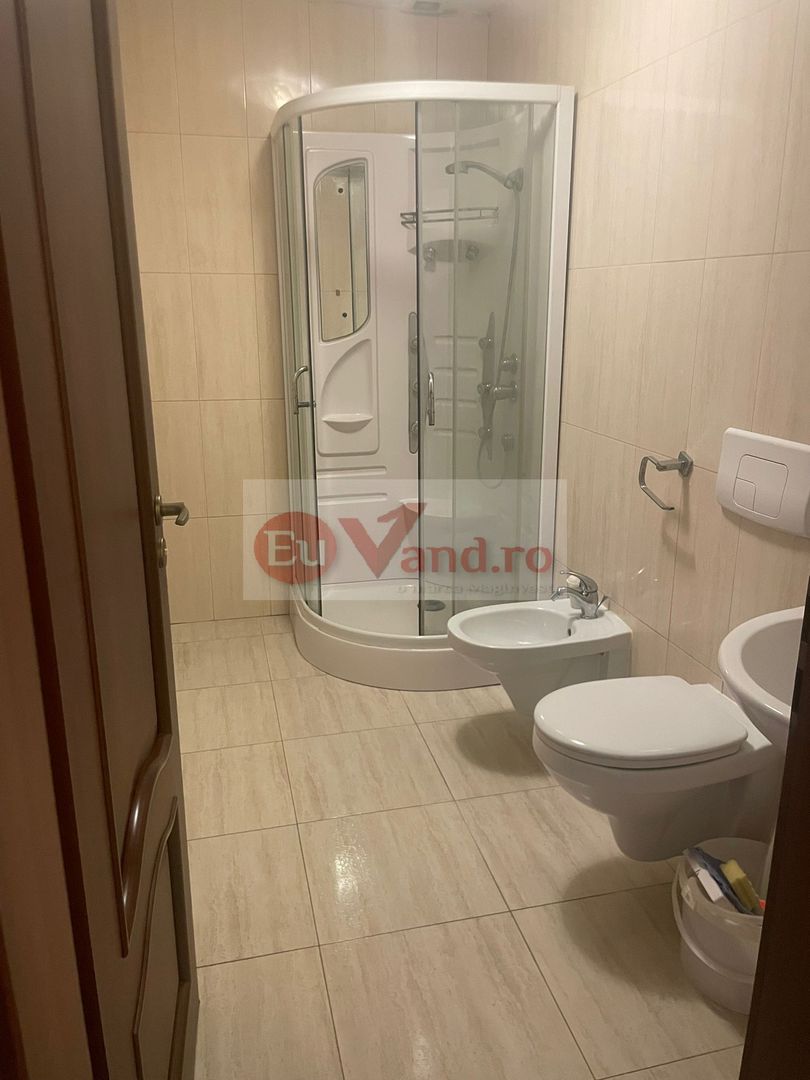 Casa de inchiriat - 200 mp - 6 dormitoare - Str. Tecuci - Poză 8