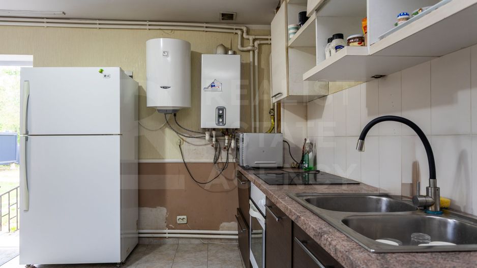 Vânzare bază de odihnă amplasat în centrul or. Vadu lui Vodă. - Poză 9