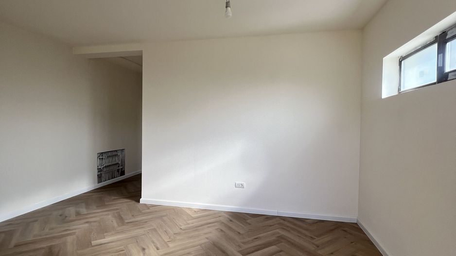 Casa pe parter 3 camere - Poză 7