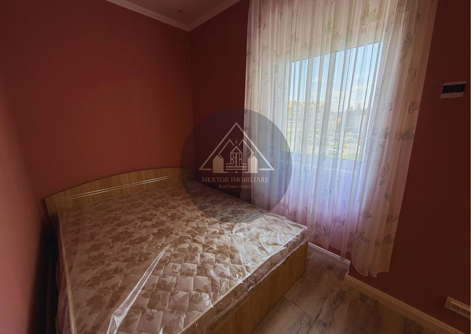 Apartament 2 camere, de inchiriat Ultra-central Medias - Poză 11