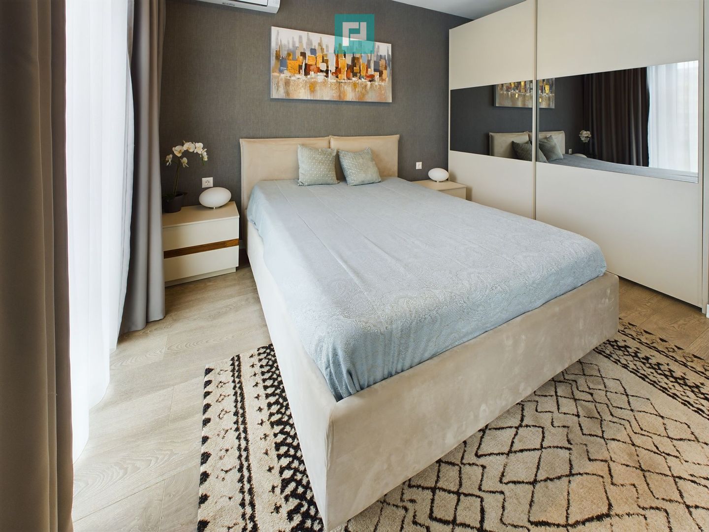 Studio Ultramodern Spațios în Pipera - Poză 2