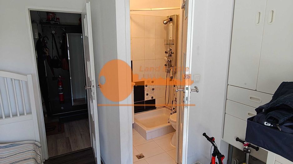 3 camere Aviatiei ( centrala termica ) - Poză 4