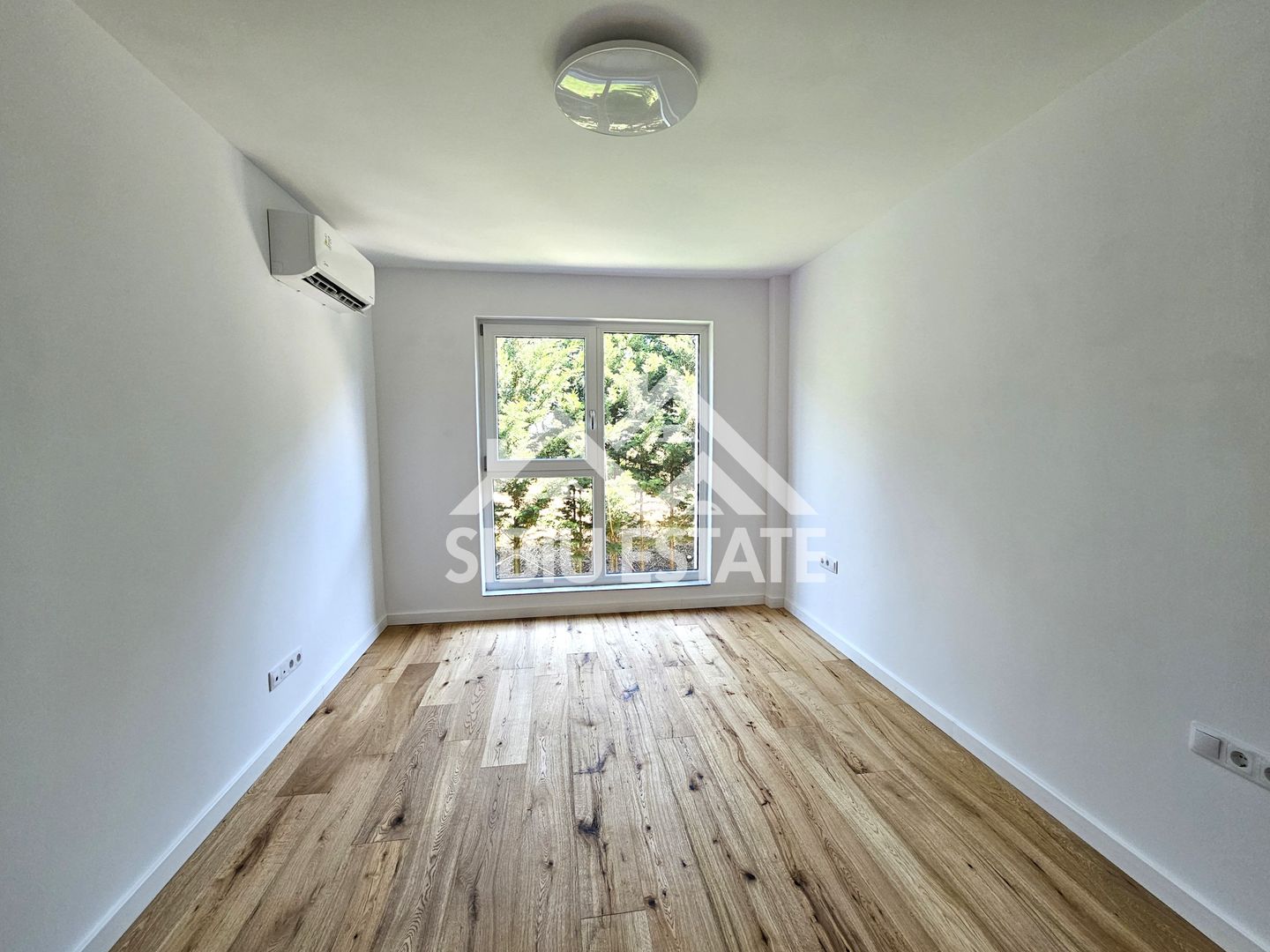 Apartament cu terasa 3 camere 2 bai Clasa A - Poză 6