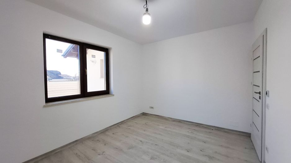 Vila P+1E, cu 5 camere, Paulesti - Poză 10