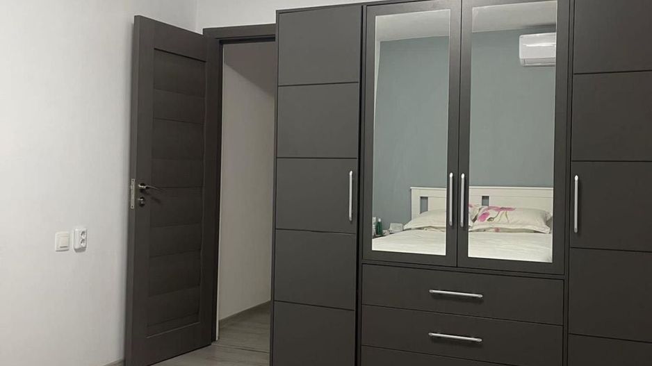 AP. 3 CAMERE STEFAN C. M, CENTRALA PROPRIE, LOC PARCARE, METROU 5 MIN - Poză 3