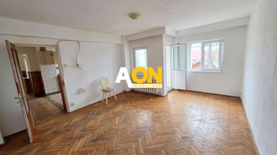 Apartament 2 camere, etaj 1, decomandat, 57 mp utili, 2 balcoane, boxa - Poză 1