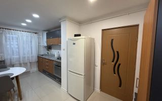 Apartament 3 camere mobilat si 2 garaje zona Bucium - Poză 5