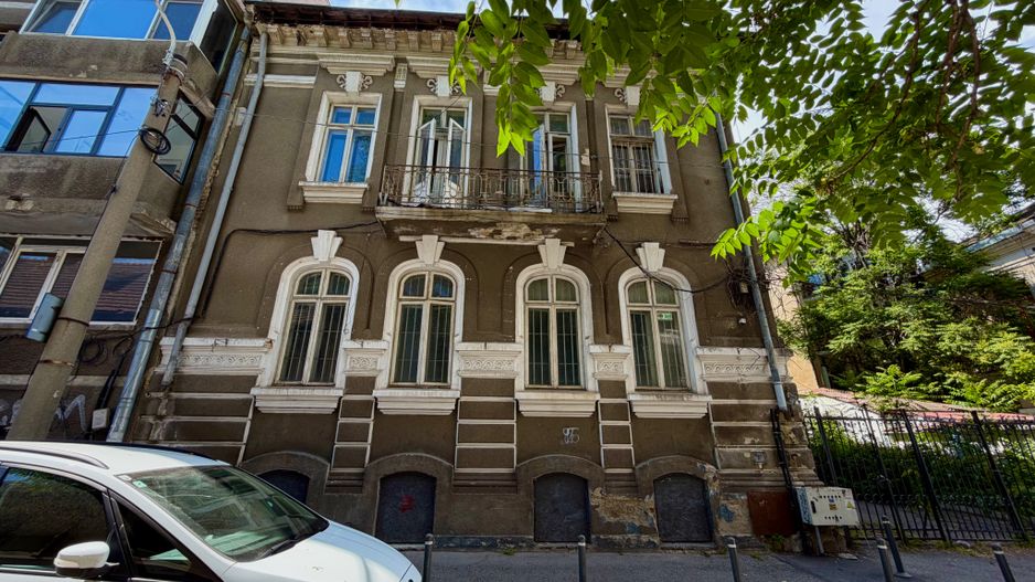 Imobil + teren cu autorizatie si proiect 29 apartamente  Kogalniceanu - Cismigiu - Poză 3