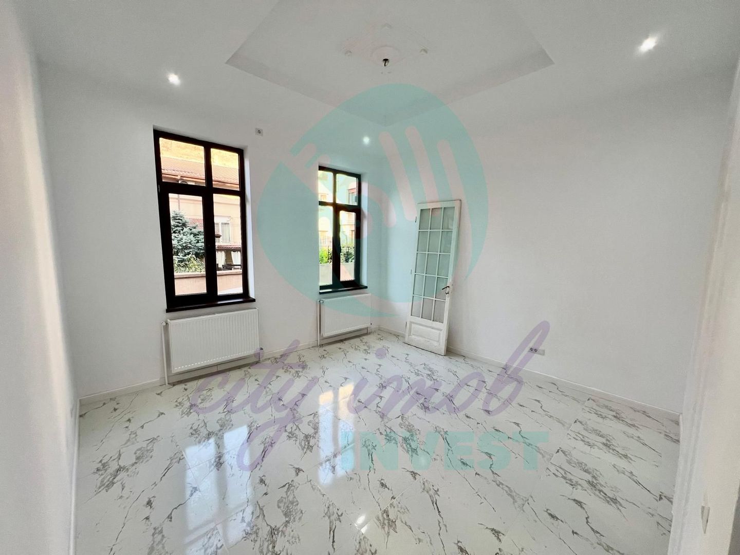 Vila 6 camere – Ultracentral | Unirii – Ideala Birou Showroom Cabinet - Poză 1