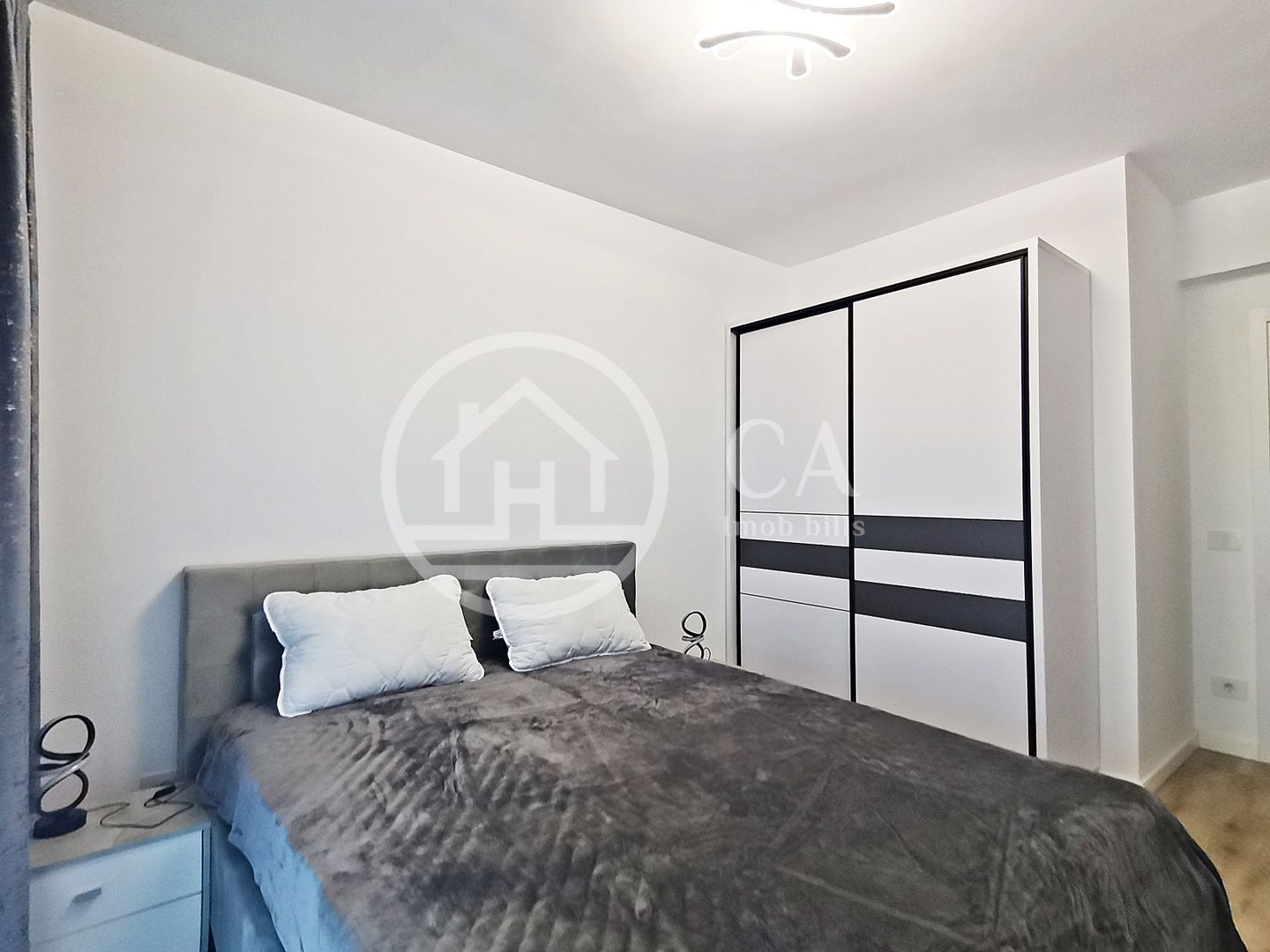 Apartament de închiriat cu 2 camere în PRIMA ARENA, Oradea - Poză 5