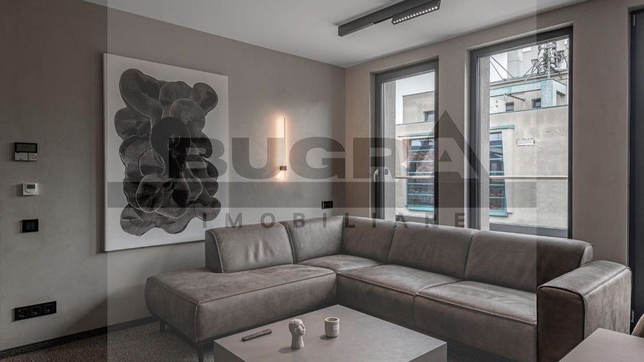 Apartament ultrafinisat la cheie, zona centrala - Poză 2