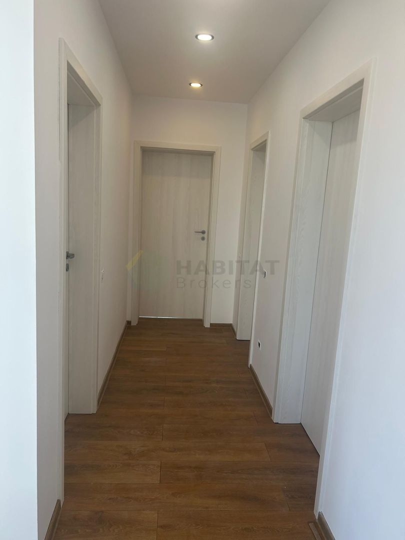 Casă modernă de vânzare /4 camere/ Strada Alexandru Ioan Cuza - Poză 13