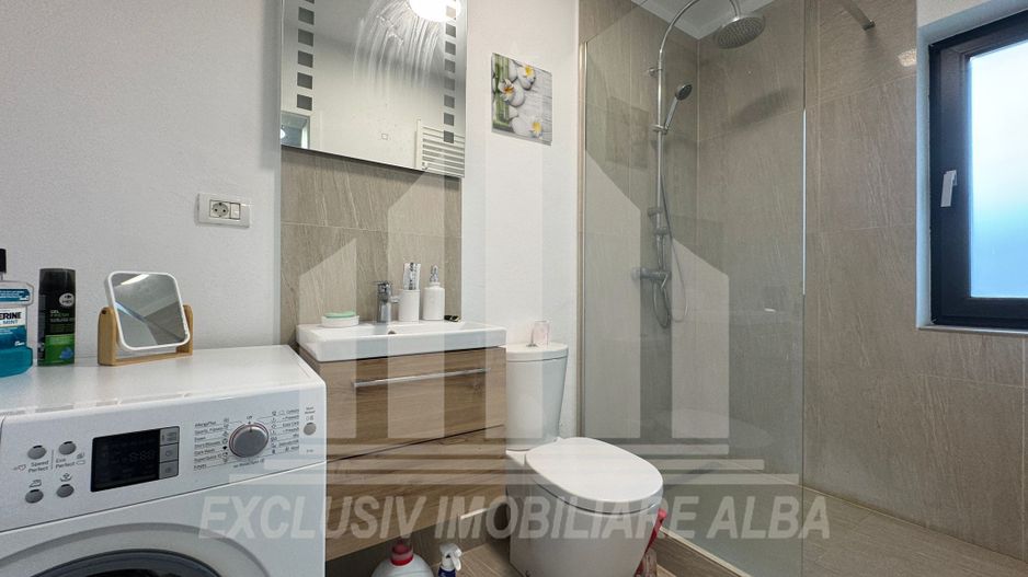 Casa tip duplex | De vanzare | 120 mp | 208 mp teren | Barabant - Poză 4