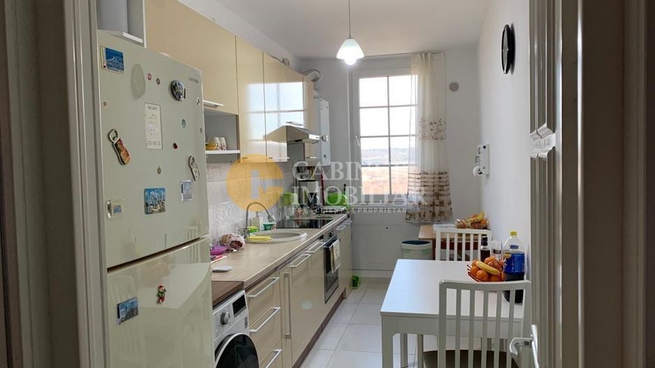 3 Camere Decomandat -Etaj Intermediar Bloc 2018 -Cug - Poză 5