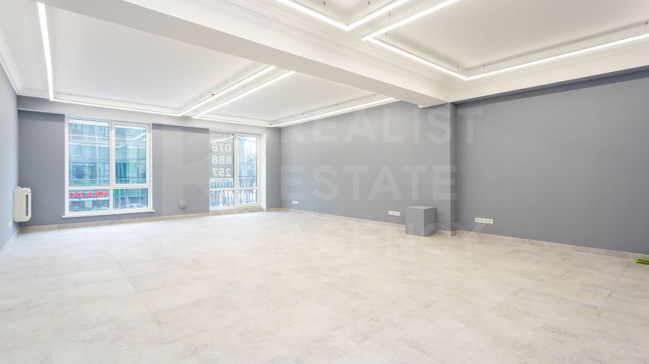 Chirie, oficiu, 61 mp, strada Mihai Eminescu, Centru - Poză 2